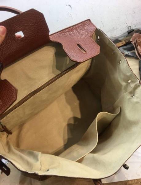 Confection complète d'une doublure en cuir pour un sac à main à Cannes