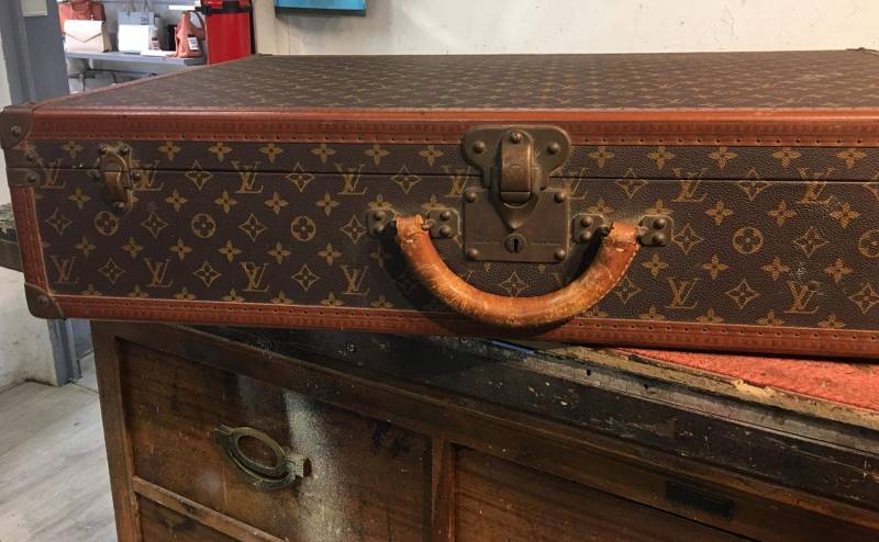 Rénovation complète d'une malle Louis Vuitton sur la principauté de Monaco